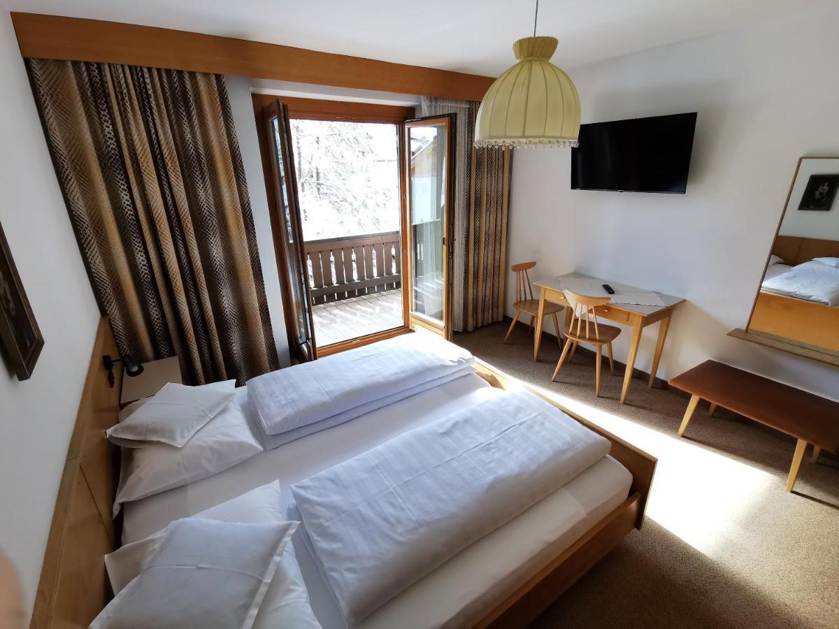 Hotel La Plaza Корвара-ін-Бадія Екстер'єр фото