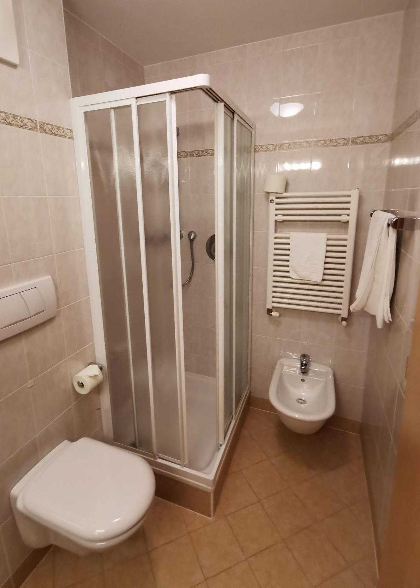 Hotel La Plaza Корвара-ін-Бадія Екстер'єр фото