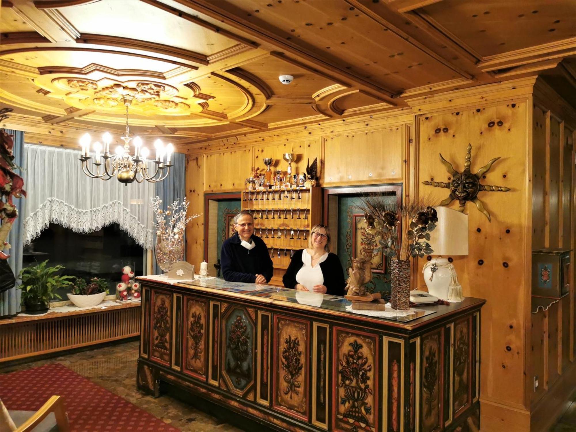 Hotel La Plaza Корвара-ін-Бадія Екстер'єр фото